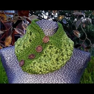 SCARF Cowl with Unique buttons